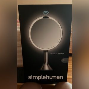 Simple human Sensor Mirror
